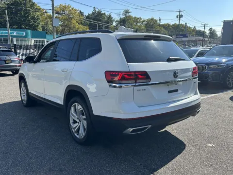 More photos of 2021 Volkswagen Atlas 3.6L V6 SE w/Technology at Certified Luxury Motors - Great Neck, NY