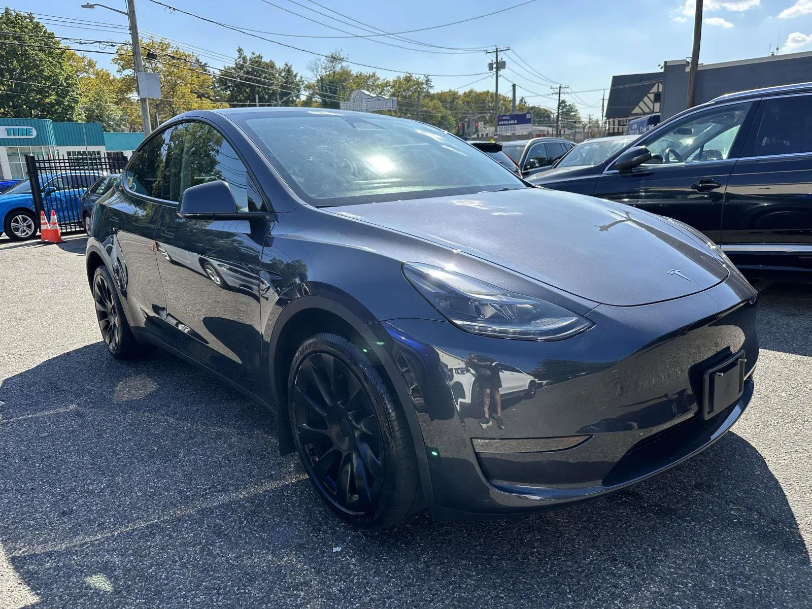 Used 2024 Tesla Model Y Long Range for sale in Great Neck, NY at ...