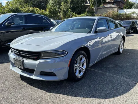 More photos of 2022 Dodge Charger SXT (Leather,Sunroof) at Certified Luxury Motors - Great Neck, NY
