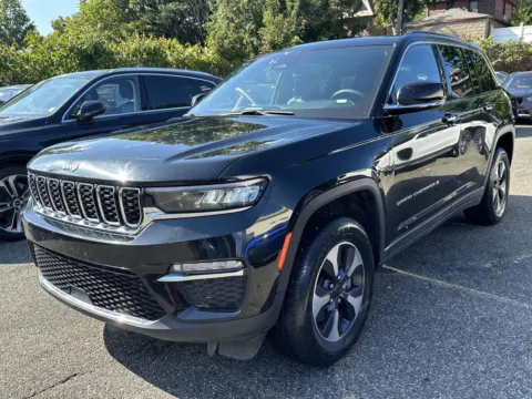 More photos of 2024 Jeep Grand Cherokee 4xe at Certified Luxury Motors - Great Neck, NY
