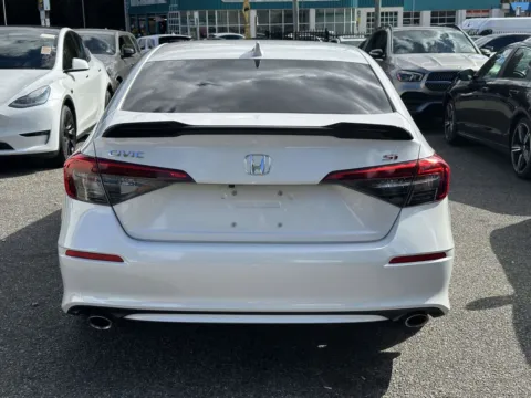 Another view of 2023 Honda Civic Si for sale in Great Neck, NY at Certified Luxury Motors - Great Neck