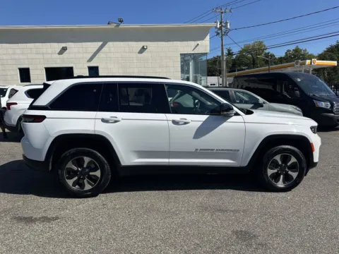 Photos of 2024 Jeep Grand Cherokee 4xe for sale in Great Neck, NY at Certified Luxury Motors - Great Neck