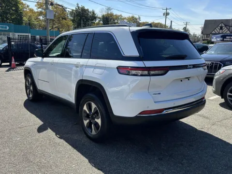 More photos of 2024 Jeep Grand Cherokee 4xe at Certified Luxury Motors - Great Neck, NY