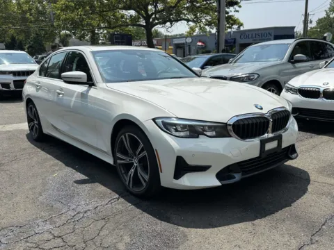 White 2020 BMW 3 Series 330i xDrive for sale in Great Neck, NY