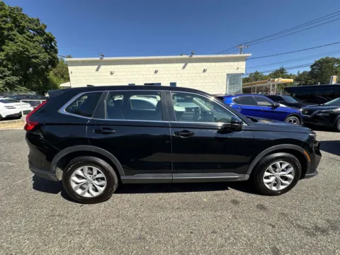 Photos of 2023 Honda CR-V LX for sale in Great Neck, NY at Certified Luxury Motors - Great Neck