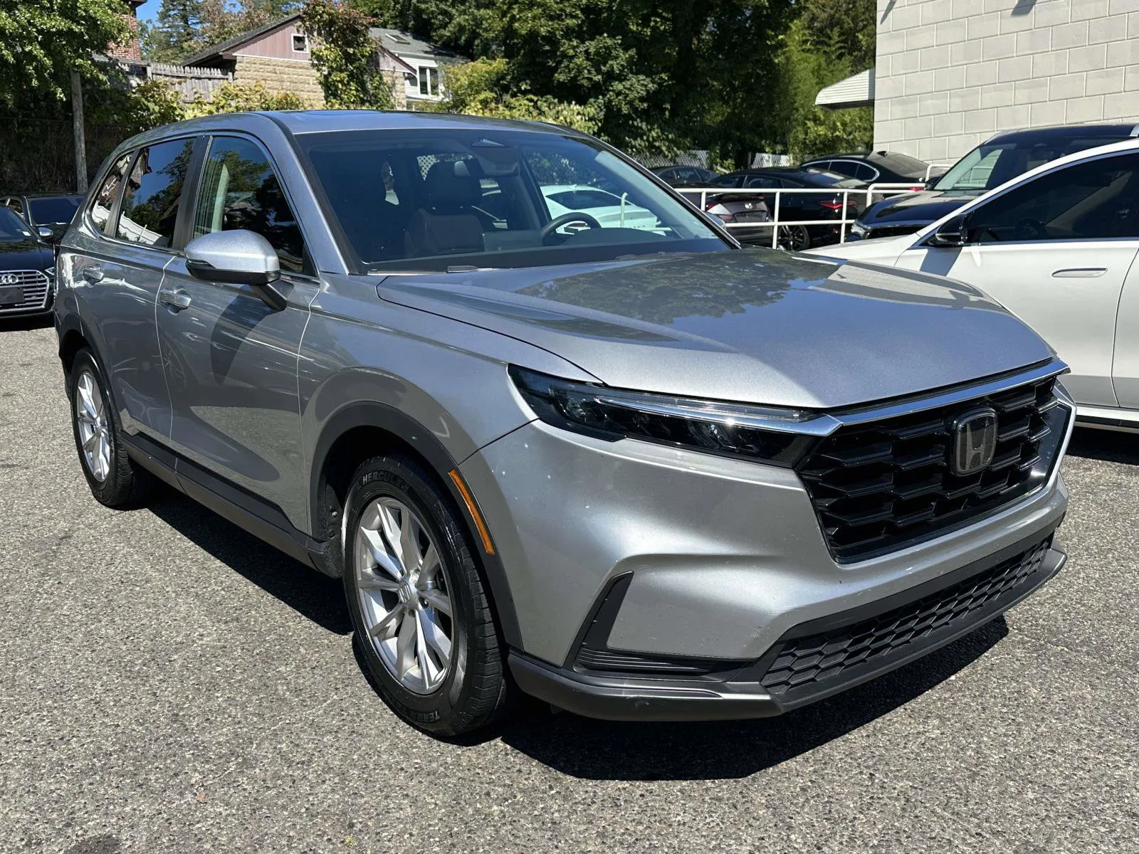 2023 Honda CR-V EX's photo
