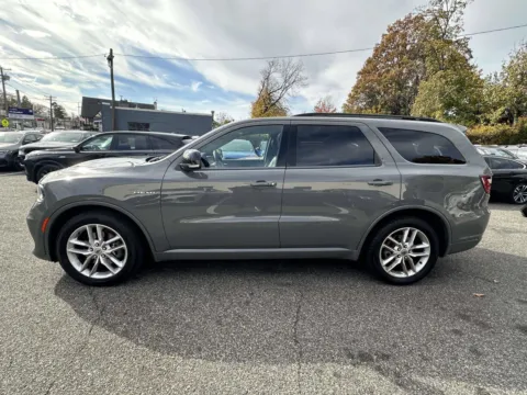 More photos of 2023 Dodge Durango R/T Plus at Certified Luxury Motors - Great Neck, NY