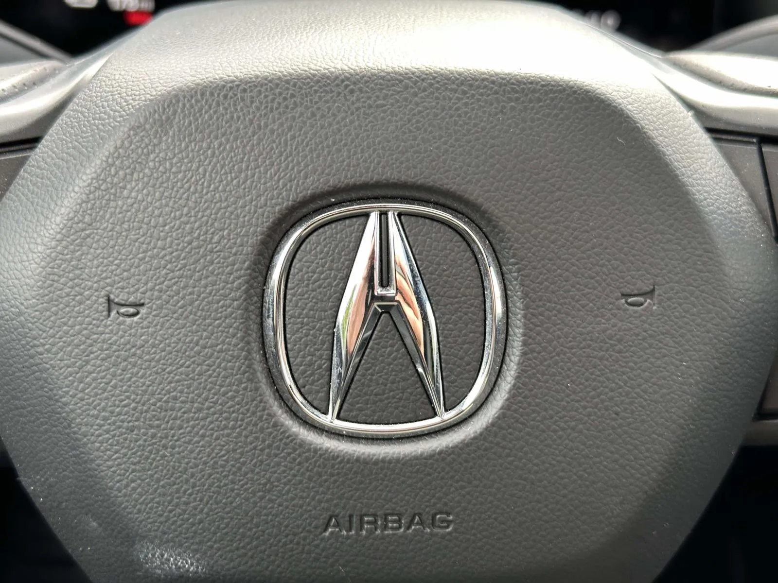 HED JED 2000 650C 前後ホイール クリンチャー デカール交換 2024 Acura ZDX Type S | CarEdge | CarEdge
