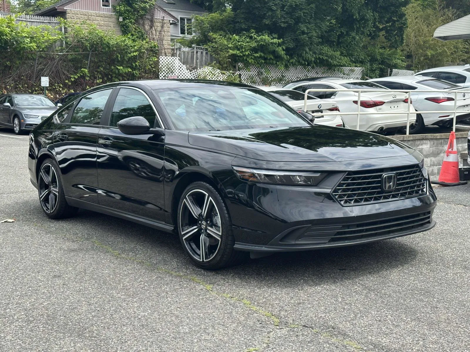 2023 Honda Accord Hybrid Sport's photo