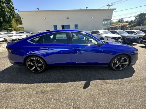 Photos of 2024 Honda Accord Hybrid Sport for sale in Great Neck, NY at Certified Luxury Motors - Great Neck
