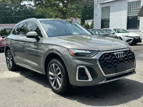 Gray 2023 Audi Q5 S line Premium Plus for sale in Great Neck, NY