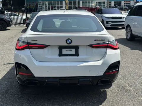 More photos of 2022 BMW 4 Series M440i xDrive at Certified Luxury Motors - Great Neck, NY