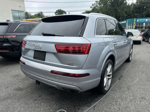 Photos of 2018 Audi Q7 Prestige for sale in Great Neck, NY at Certified Luxury Motors - Great Neck