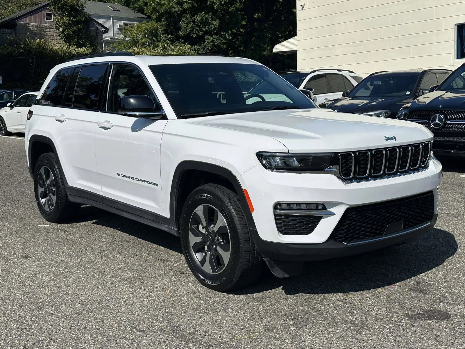 2024 Jeep Grand Cherokee 4xe's photo