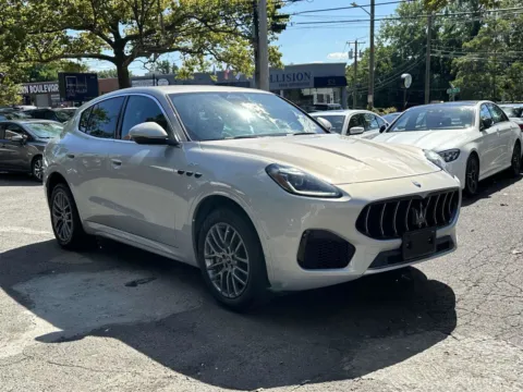 Silver 2024 Maserati Grecale GT for sale in Great Neck, NY