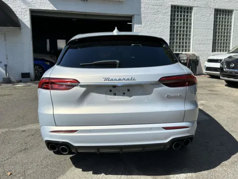 More photos of 2024 Maserati Grecale GT at Certified Luxury Motors - Great Neck, NY