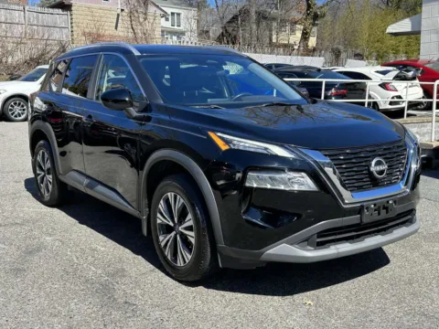 Black 2022 Nissan Rogue SV (Leather, Sunroof) for sale in Great Neck, NY