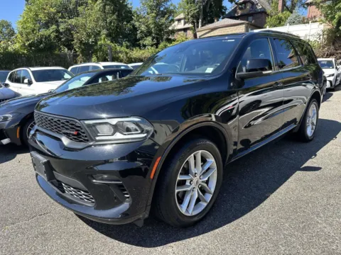 More photos of 2023 Dodge Durango GT Plus (Red Interior) at Certified Luxury Motors - Great Neck, NY