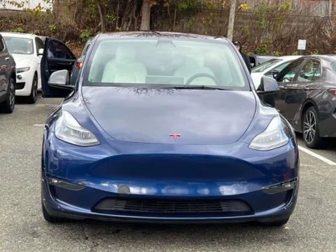 Photos of 2022 Tesla Model Y Performance for sale in Great Neck, NY at Certified Luxury Motors - Great Neck