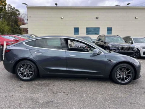 More photos of 2020 Tesla Model 3 Performance at Certified Luxury Motors - Great Neck, NY