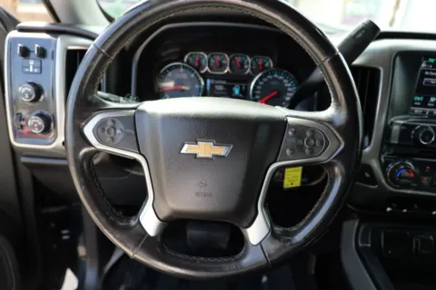 More photos of 2018 Chevrolet Silverado 1500 Crew Cab Z71 LT Pickup 4D 5 3/4 ft at Torresdey Motors Alameda, TX