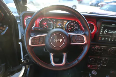 More photos of 2022 Jeep Gladiator Rubicon Pickup 4D 5 ft at Torresdey Motors Alameda, TX