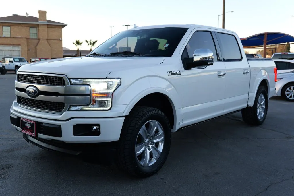 White 2018 Ford F-150 SuperCrew Cab Platinum Pickup 4D 5 1/2 ft for sale in El Paso, TX