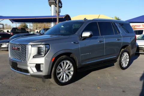 Gray 2023 GMC Yukon Denali Sport Utility 4D for sale in El Paso, TX