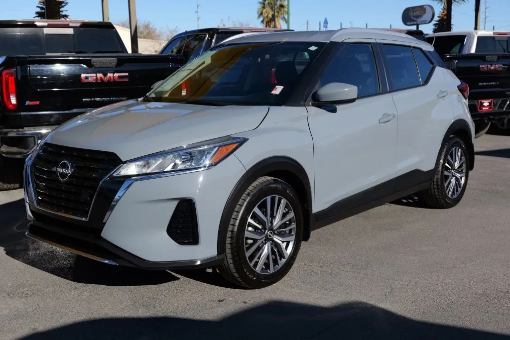 2024 Nissan Kicks