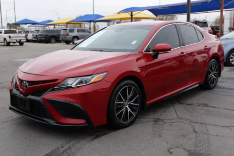 Red 2021 Toyota Camry SE Sedan 4D for sale in El Paso, TX