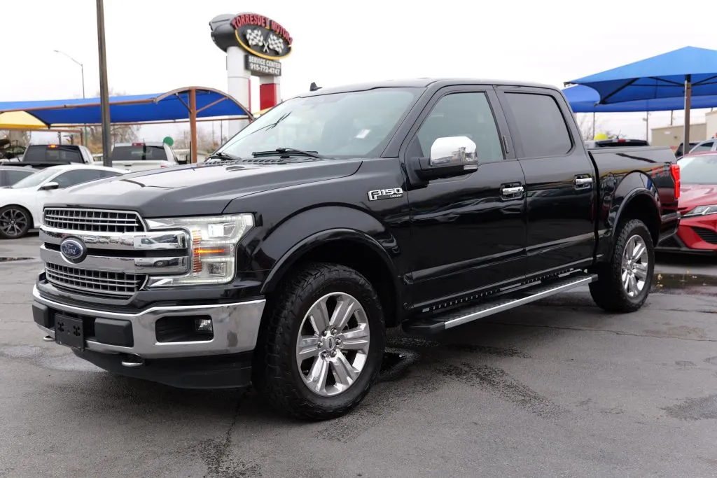Black 2018 Ford F-150 SuperCrew Cab Lariat Pickup 4D 5 1/2 ft for sale in El Paso, TX