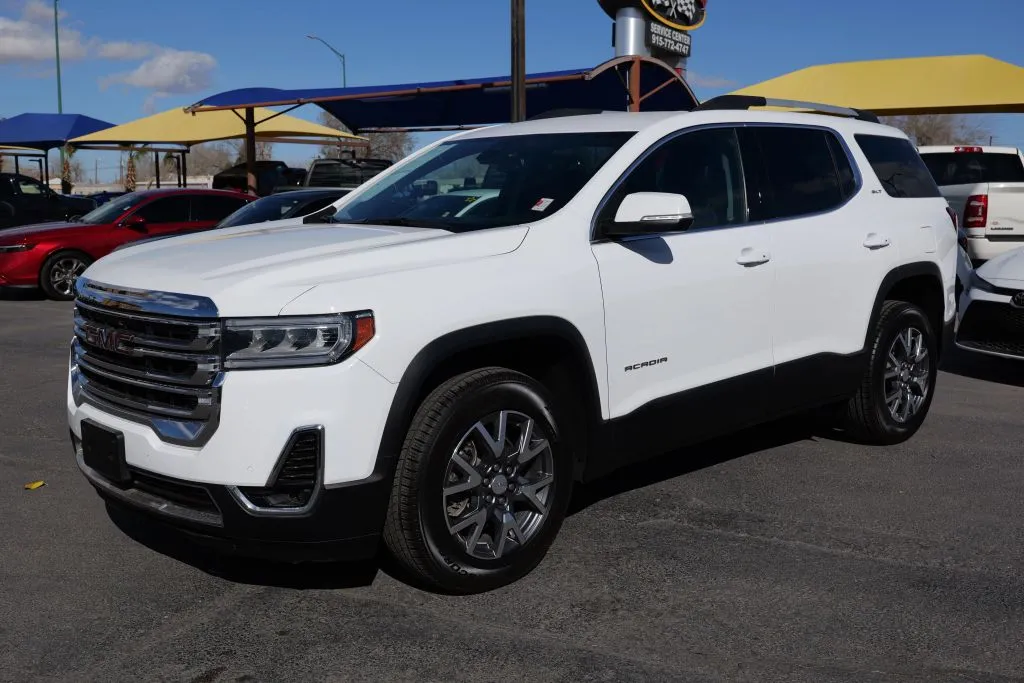 White 2023 GMC Acadia SLT Sport Utility 4D for sale in El Paso, TX