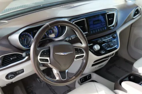 More photos of 2017 Chrysler Pacifica Touring-L Minivan 4D at Torresdey Motors Alameda, TX