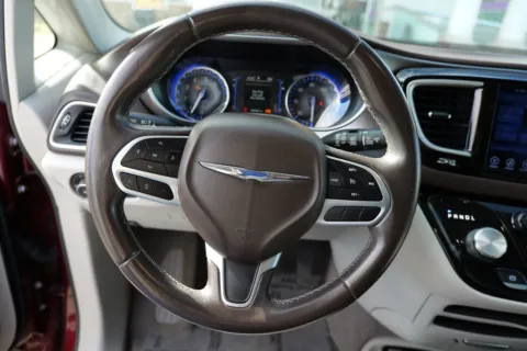 More photos of 2017 Chrysler Pacifica Touring-L Minivan 4D at Torresdey Motors Alameda, TX