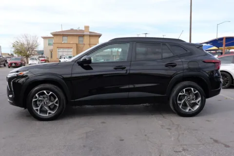 Photos of 2025 Chevrolet Trax LT Sport Utility 4D for sale in El Paso, TX at Torresdey Motors Alameda