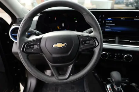 More photos of 2025 Chevrolet Trax LT Sport Utility 4D at Torresdey Motors Alameda, TX