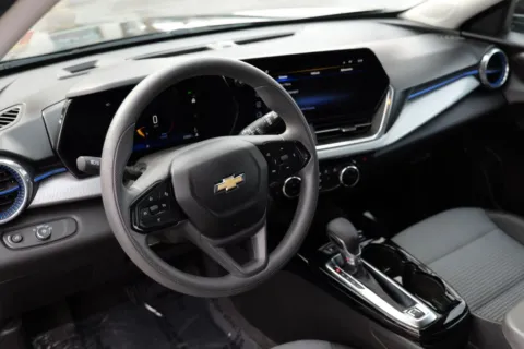 More photos of 2025 Chevrolet Trax LT Sport Utility 4D at Torresdey Motors Alameda, TX