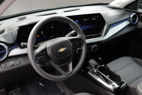 More photos of 2025 Chevrolet Trax LT Sport Utility 4D at Torresdey Motors Alameda, TX