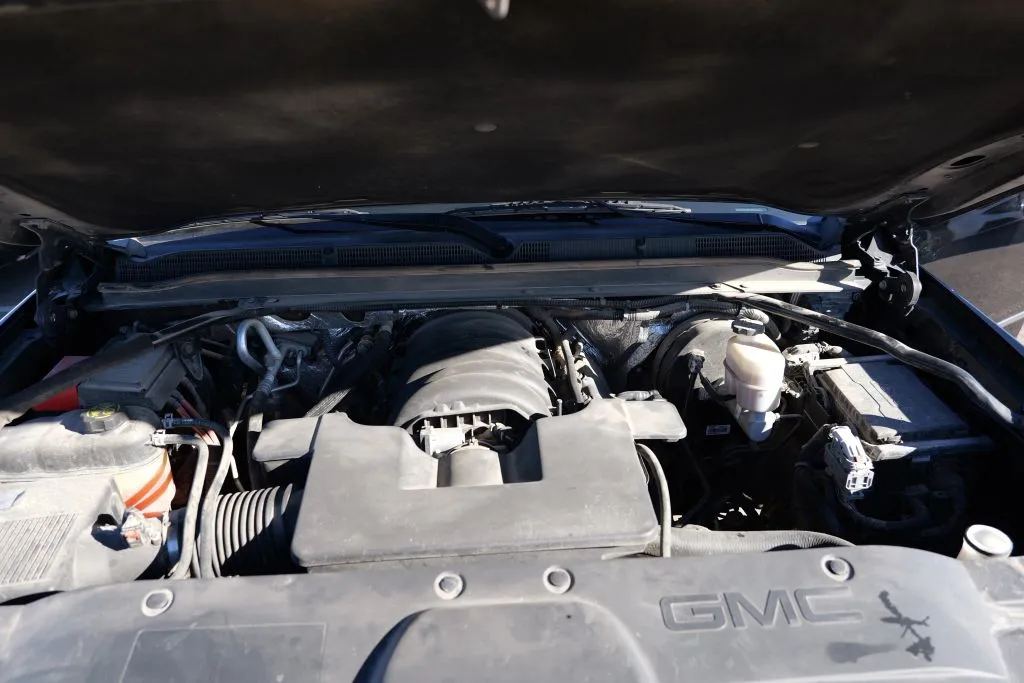 GMC Yukon photo 19