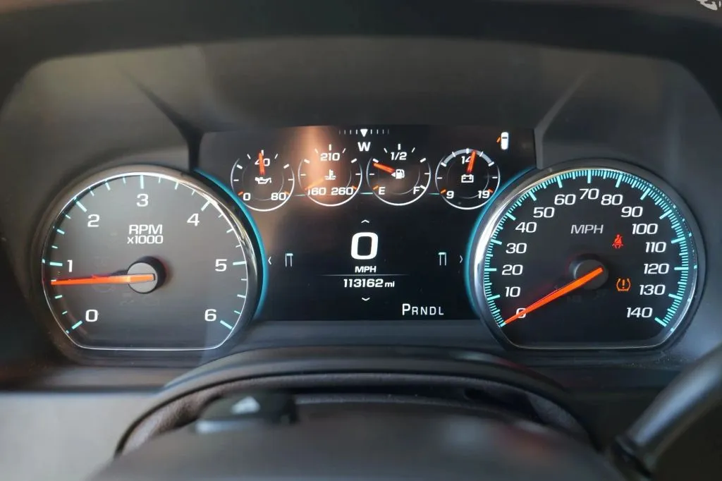 GMC Yukon photo 6