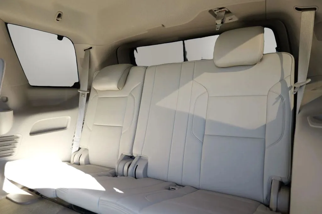 GMC Yukon photo 11