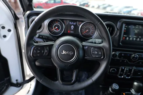 More photos of 2023 Jeep Gladiator Sport S Pickup 4D 5 ft at Torresdey Motors Alameda, TX