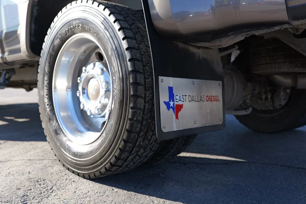 Ford F-450 photo 16