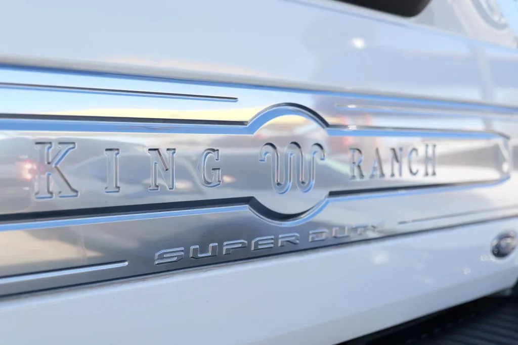 Ford F-450 photo 15