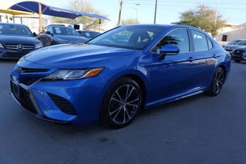 Blue 2018 Toyota Camry SE Sedan 4D for sale in El Paso, TX