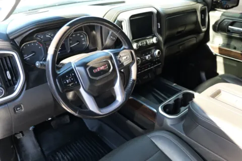 More photos of 2020 GMC Sierra 1500 Crew Cab SLT Pickup 4D 5 3/4 ft at Torresdey Motors Alameda, TX