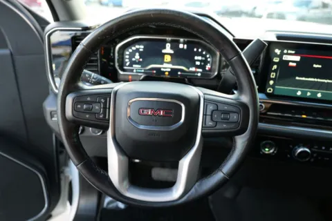 More photos of 2022 GMC Sierra 1500 Crew Cab SLE Pickup 4D 5 3/4 ft at Torresdey Motors Alameda, TX