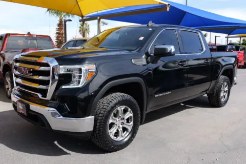 Black 2021 GMC Sierra 1500 Crew Cab SLE Pickup 4D 5 3/4 ft for sale in El Paso, TX