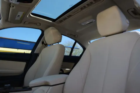 More photos of 2018 BMW 3 Series 320i Sedan 4D at Torresdey Motors Alameda, TX