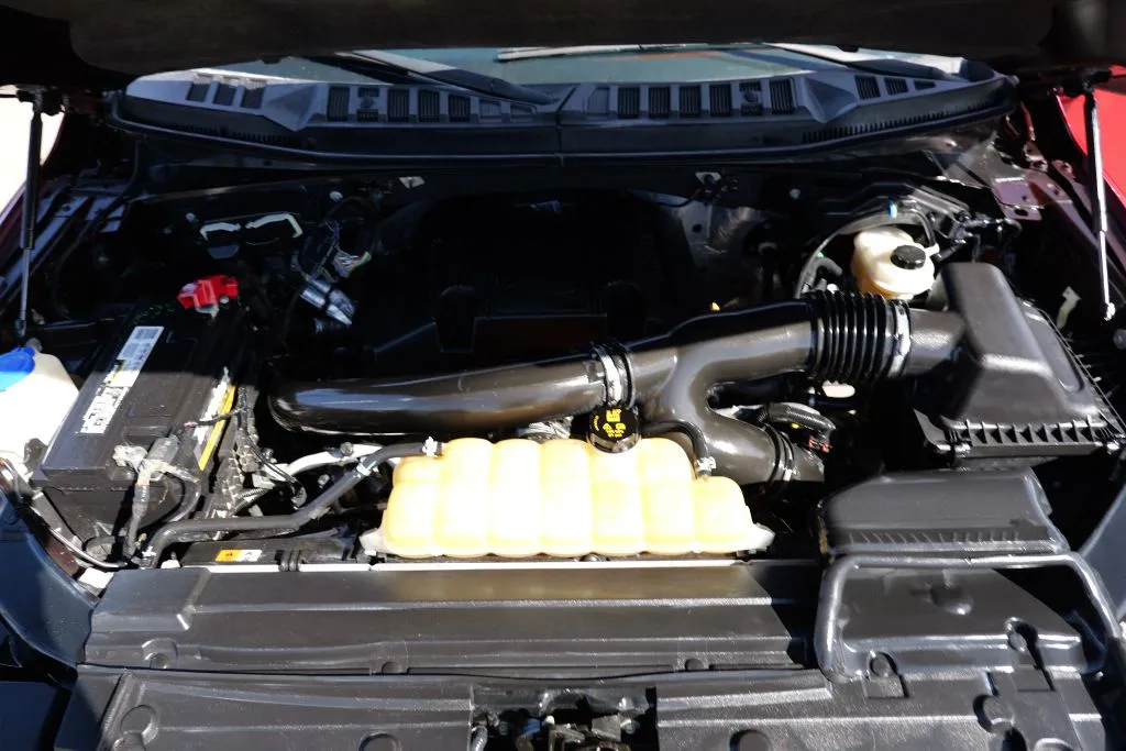 Ford F-150 photo 15